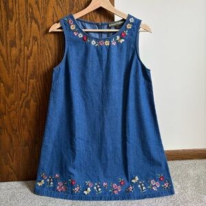 NWOT Princess Highway Size Small Denim Blue Floral Embroidered Mini Dress